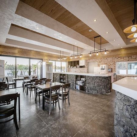 Jeju Washington Pension Согвипхо Экстерьер фото