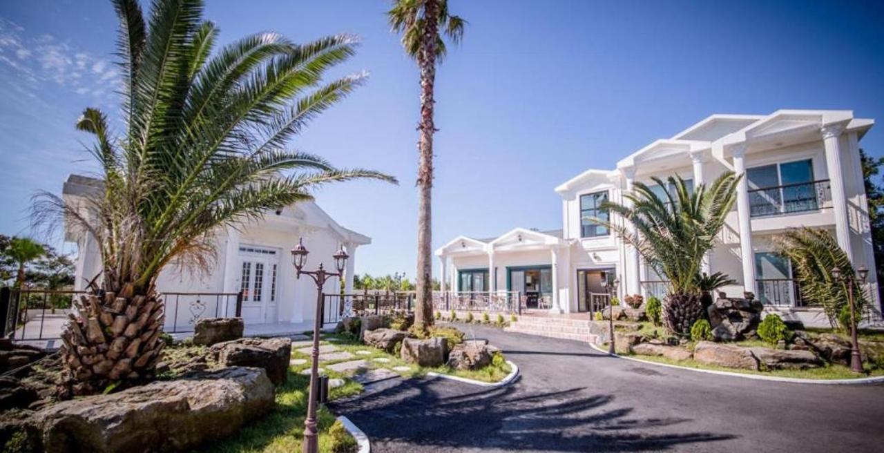 Jeju Washington Pension Согвипхо Экстерьер фото
